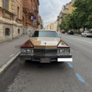 rent_retro_cadillac_de_ville_4