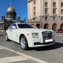 rent_rolls_royce_Ghost_white_1l